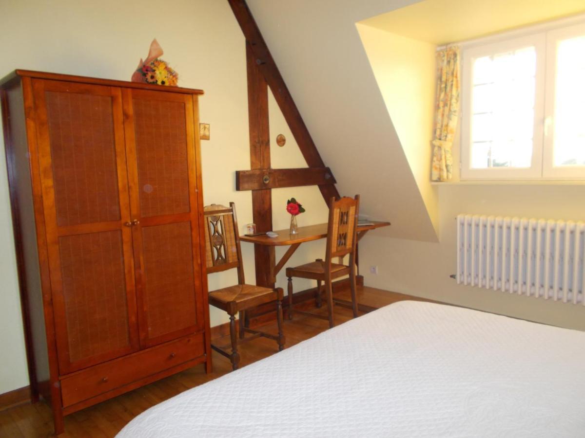 Les Ajoncs Bed & Breakfast Plougrescant Luaran gambar